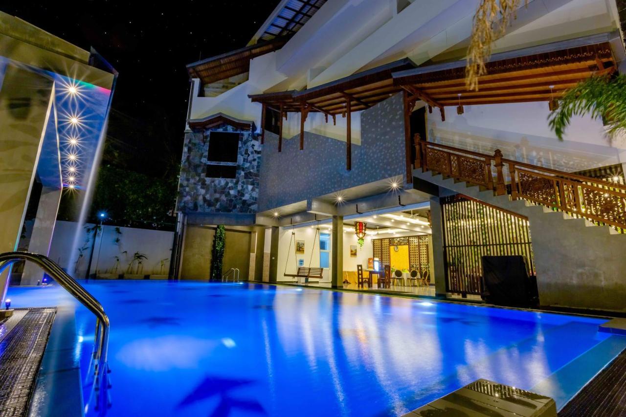Polhena Grand Resort & Banquet Matara Eksteriør bilde