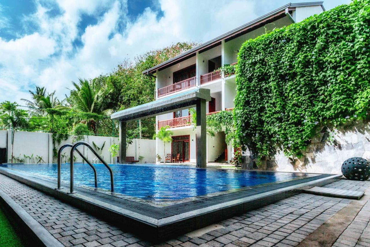 Polhena Grand Resort & Banquet Matara Eksteriør bilde