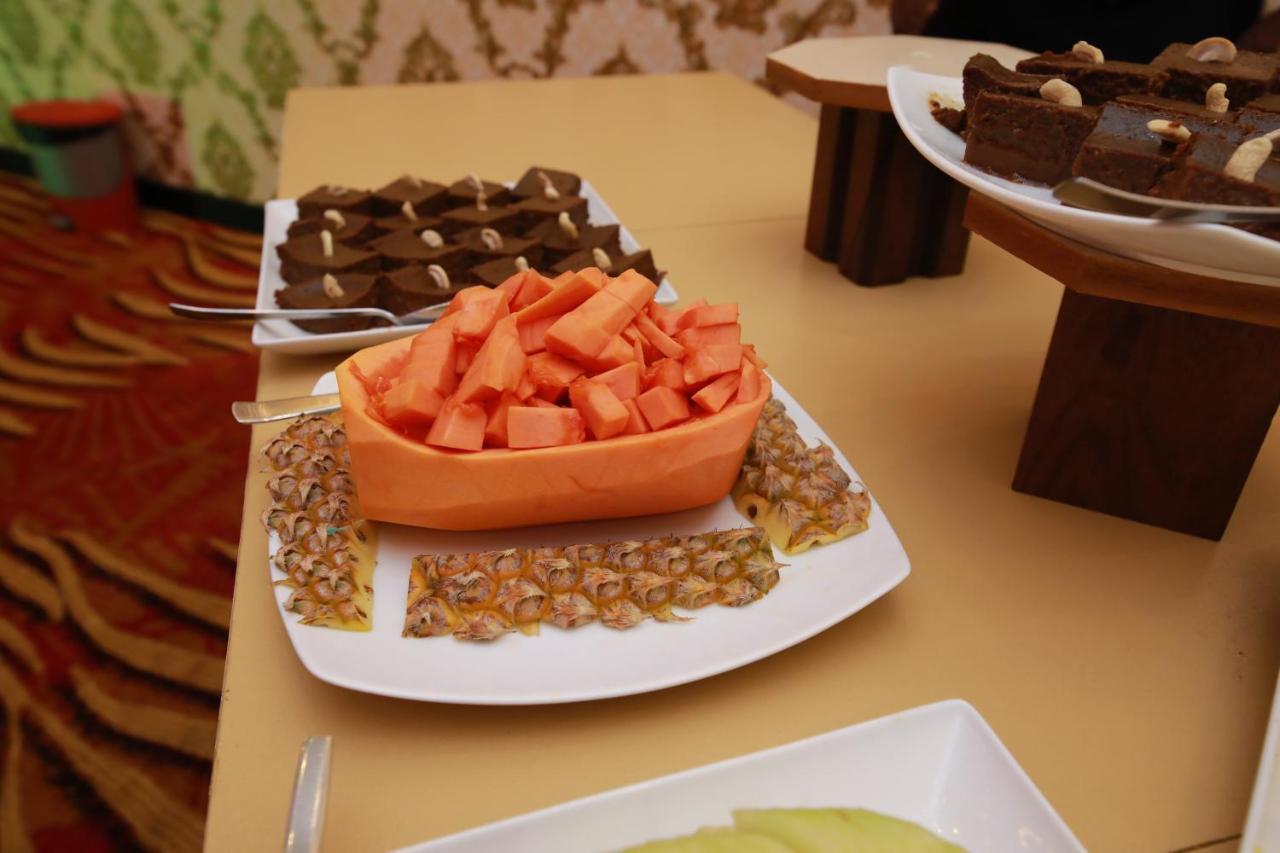 Polhena Grand Resort & Banquet Matara Eksteriør bilde