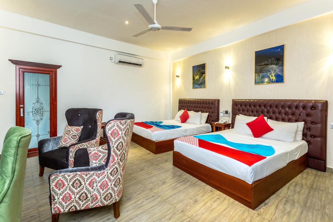 Polhena Grand Resort & Banquet Matara Eksteriør bilde