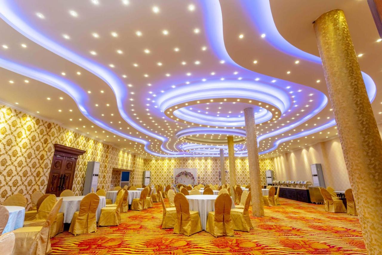 Polhena Grand Resort & Banquet Matara Eksteriør bilde