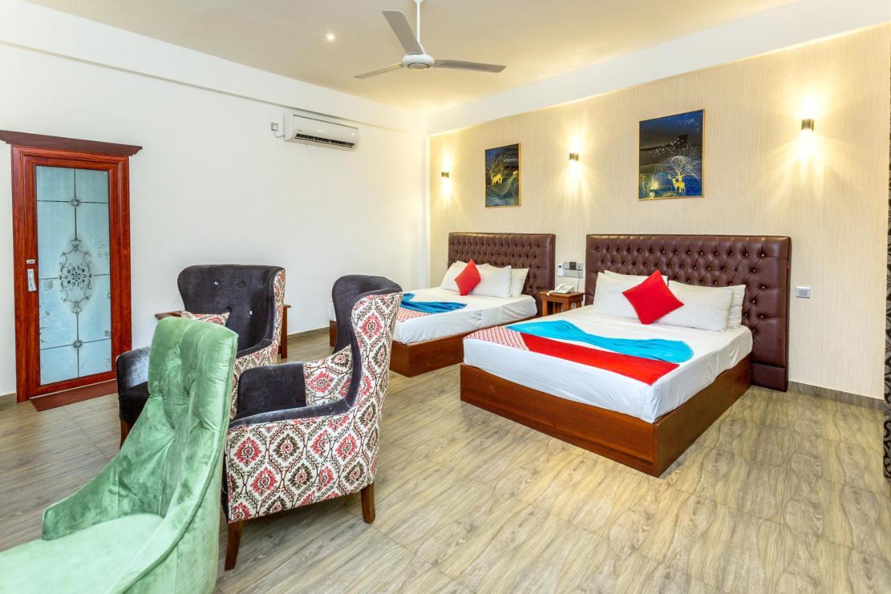 Polhena Grand Resort & Banquet Matara Eksteriør bilde